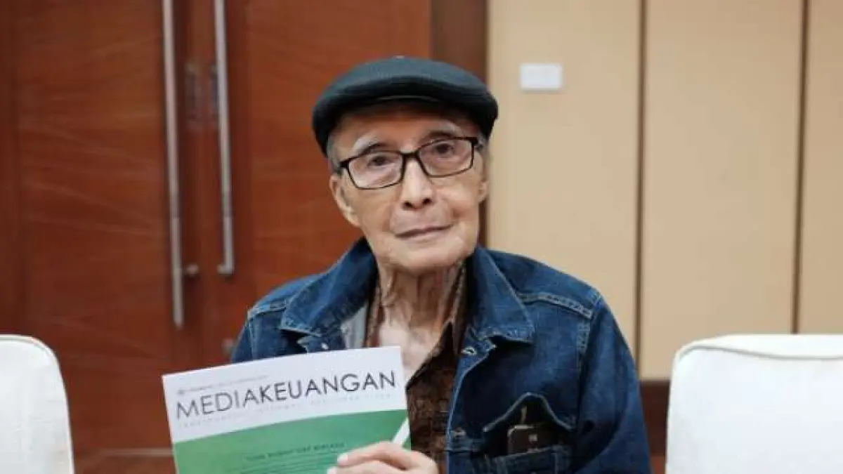 Sapardi Djoko Damono (Wikipedia.org)