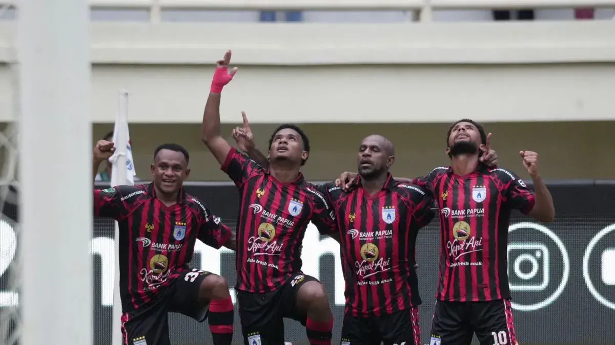 Pemain Persipura Jayapura melakukan selebrasi setelah mencetak gol. (Media Officer Persipura Jayapura)