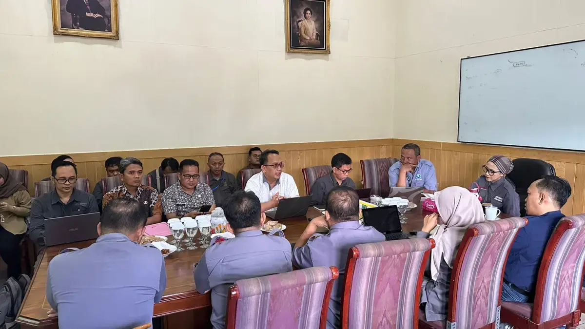 DENGARKAN MASUKAN: Digelar diskusi membahas penguatan program kemitraan industri. (ISTIMEWA)
