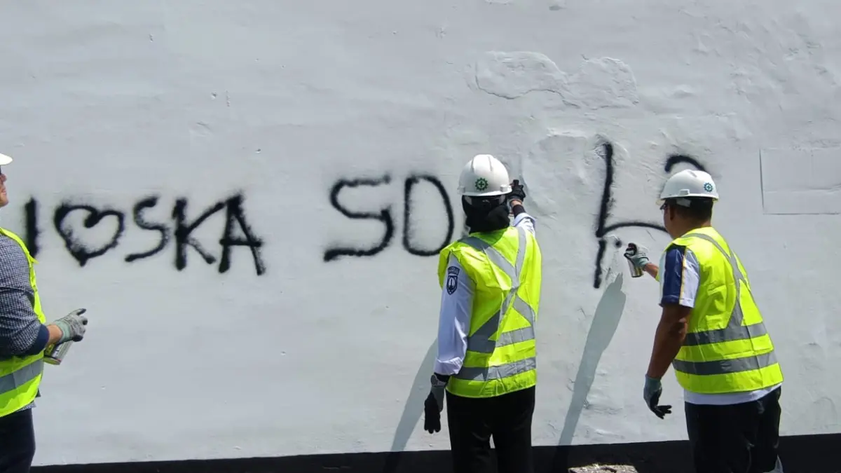 Rutan Solo tampil berwarna dengan grafiti karya seniman lintas kota. (ANTONIUS CHRISTIAN/SOLOBALAPAN.COM)