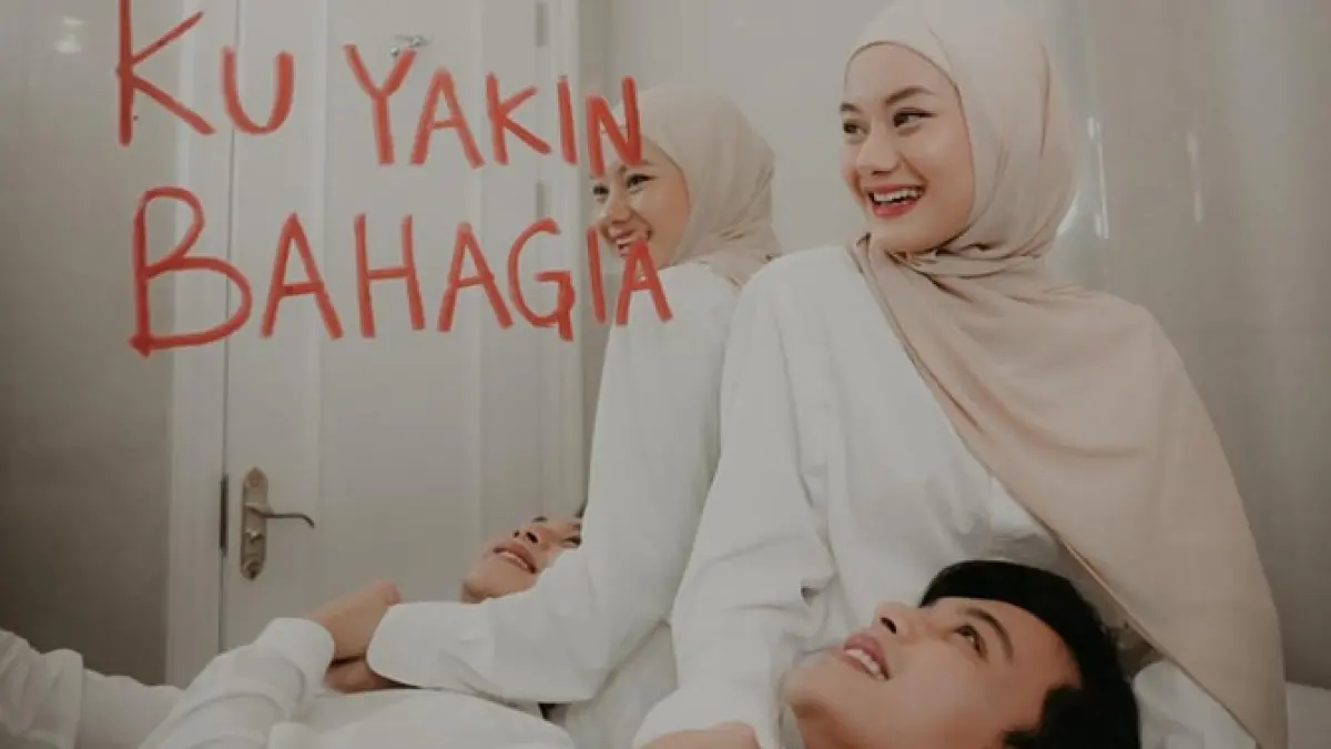 Rey Mbayang dan Dinda Hauw.