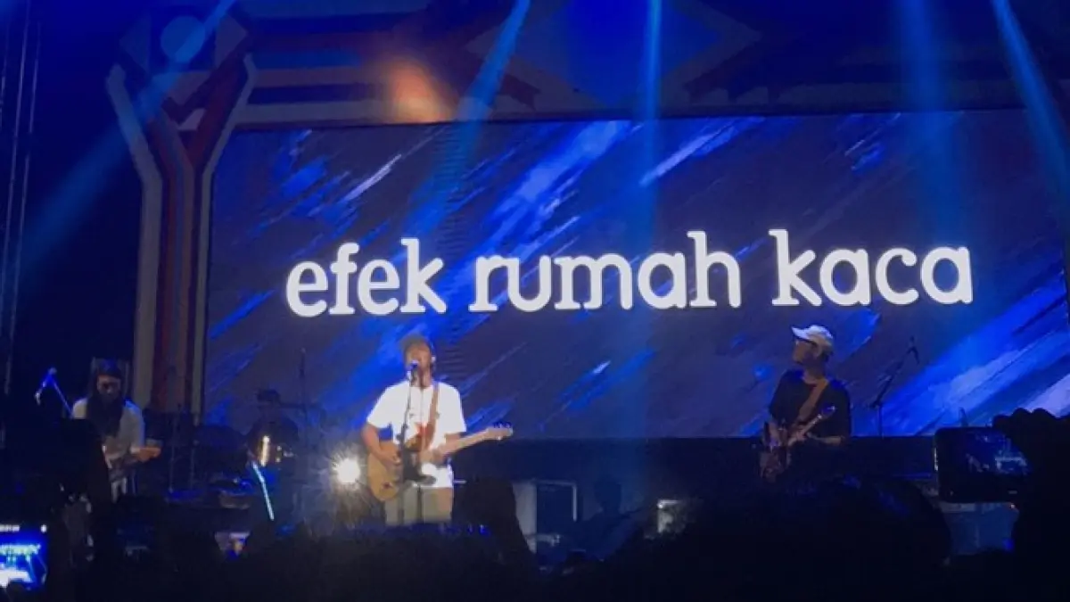Konser Efek Rumah Kaca (Pinterest.id/no999thing)