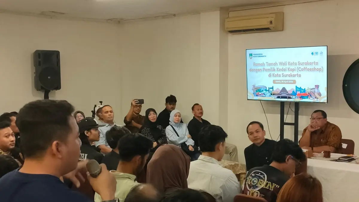 Margi Coffee klarifikasi isu sewa pedestrian dan penggunaan logo Pemkot Solo. (SILVESTER KURNIAWAN/SOLOBALAPAN.COM)