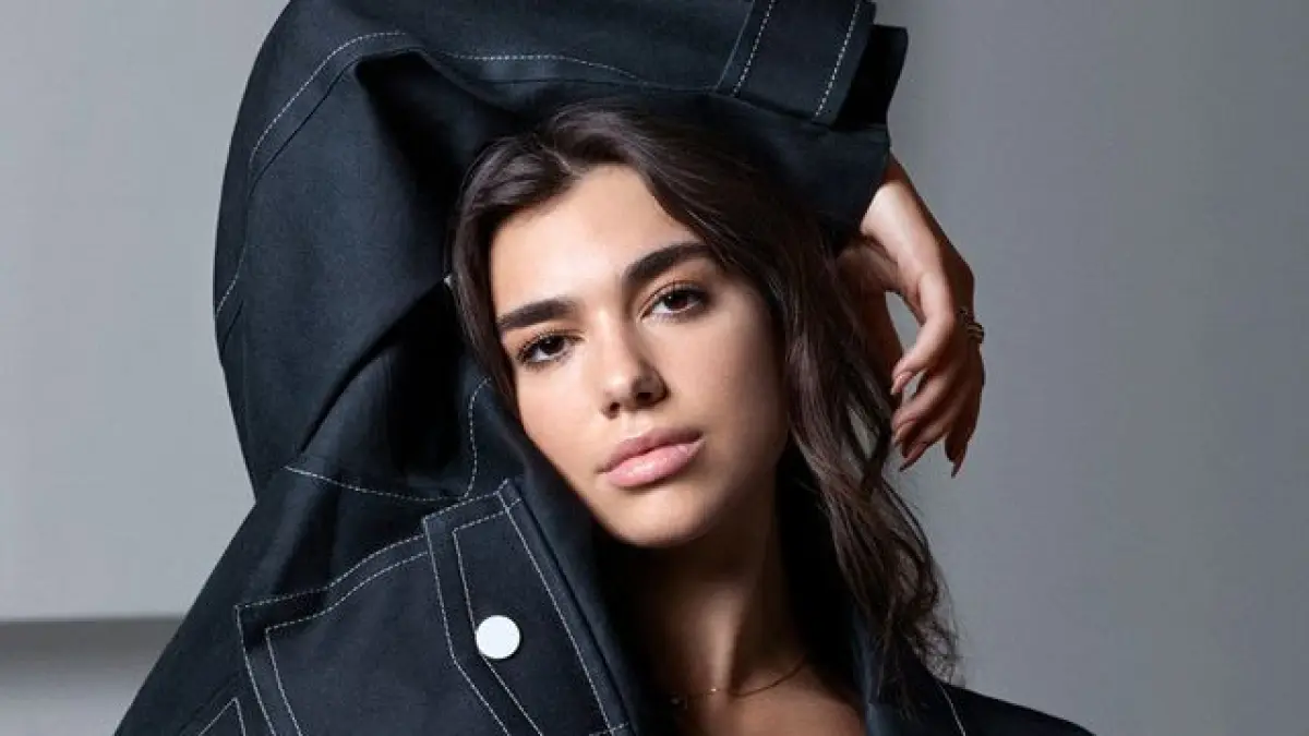 Dua Lipa.
