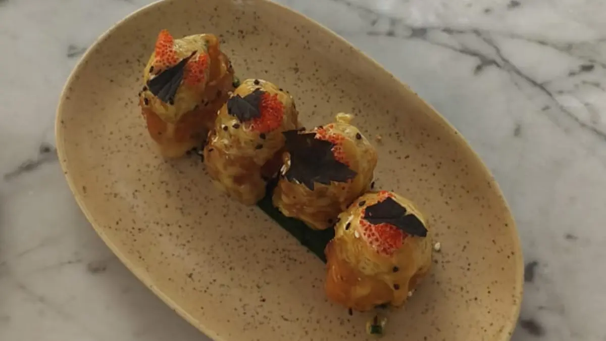 Sajian Cakwe Udang ala Pracimasana. (Solo Balapan/.Laila Zakiya)