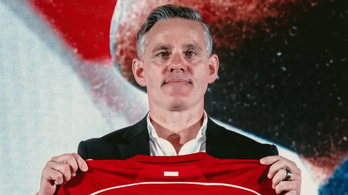 Pelatih Timnas Indonesia John Herdman menegaskan aktivitas bersama EPA Persija bukan bagian dari pencarian pemain baru ataupun pekerjaan sampingan di luar Timnas Indonesia. (Instagram pssi)