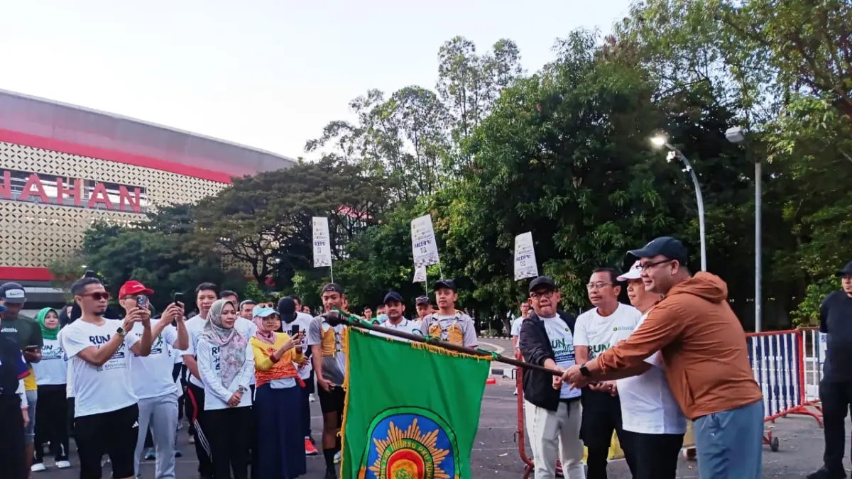 BPJS Kesehatan memberikan kampanye pentingnya pola hidup sehat melalui olah raga. (Alfida Nurcholisah/solobalapan.com)
