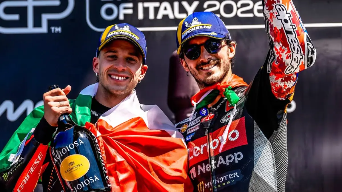 Pecco Bagnaia dan Jorge Martin di podium MotoGP Italia 2026. (Instagram @pecco63)