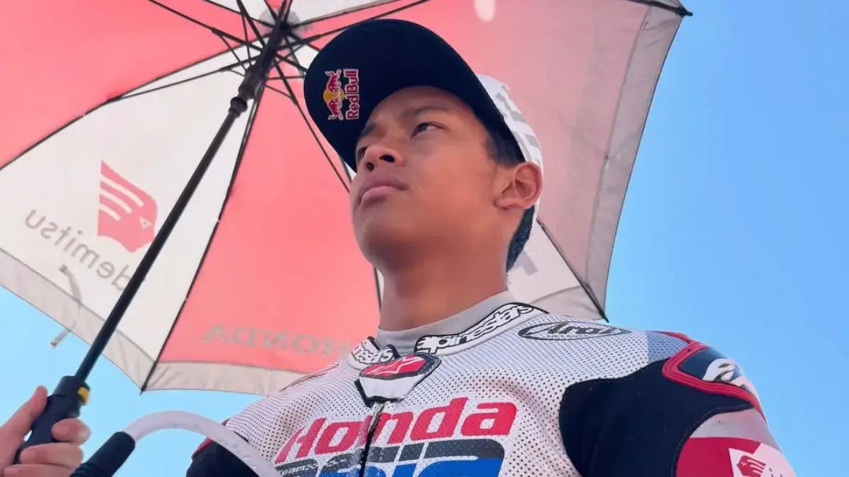 Veda Ega Pratama saat tampil pada balapan Moto3 Italia 2026 di Sirkuit Mugello dan berhasil finis di posisi kedelapan setelah melakukan comeback impresif. (Honda Team Asia)
