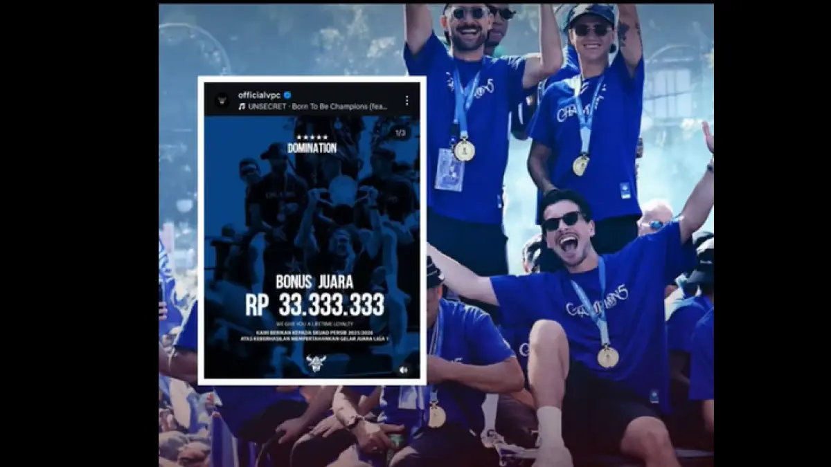 Persib Bandung mendapat bonus Rp33,3 juta dari kelompok suporter Viking setelah sukses meraih gelar juara liga tiga musim berturut-turut. (tiktok @infobiru)
