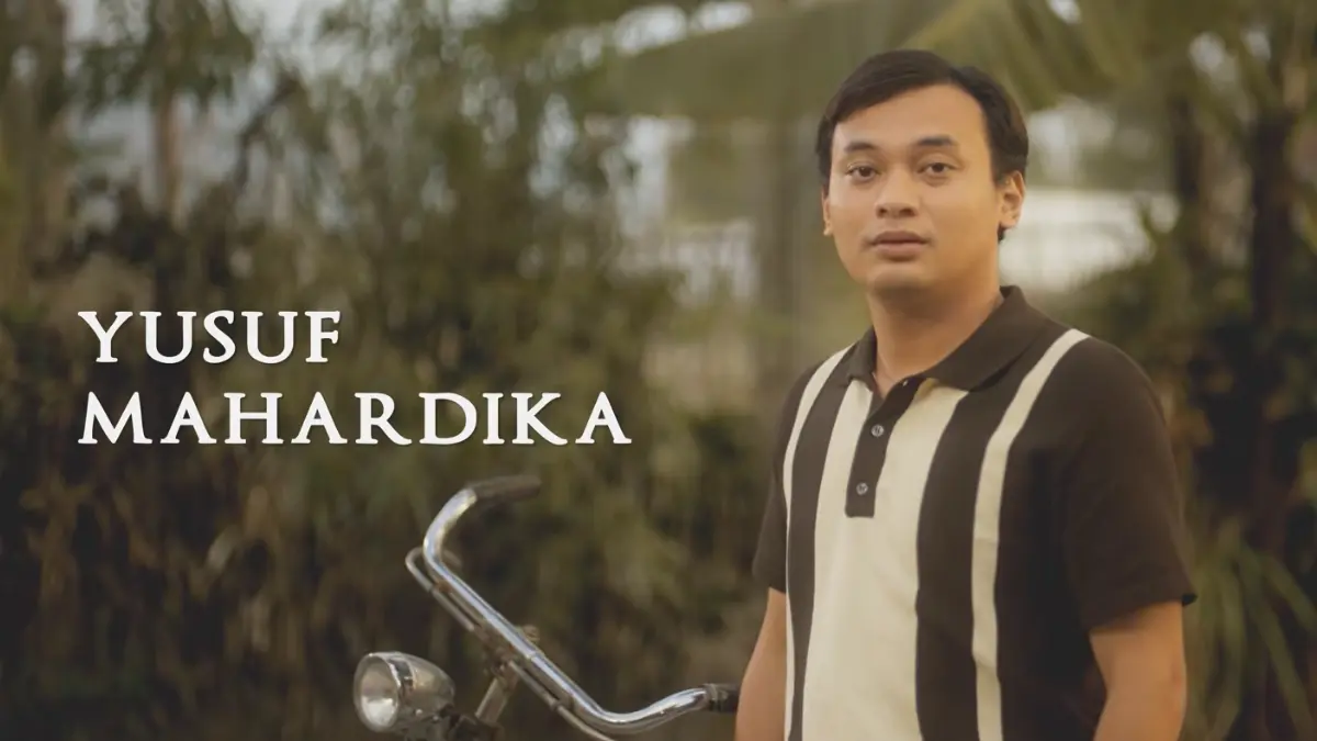 Sosok Aby dalam tubuh Yusuf Mahardika pada film CLBK (Dok. YouTube @MIRProductionIndonesia)