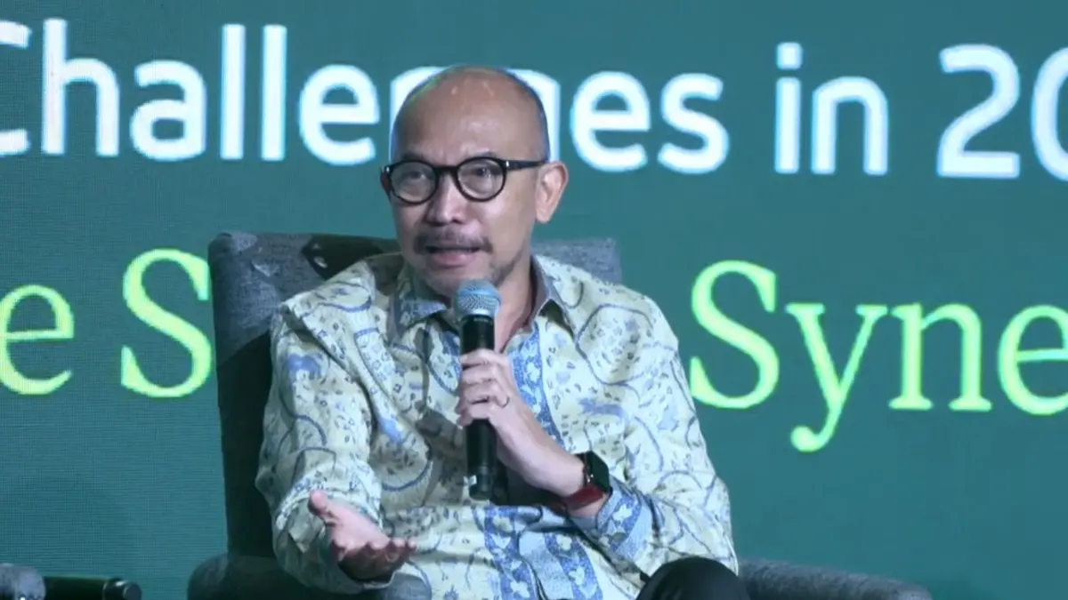 Ekonom dan Anggota Dewan Ekonomi Nasional (DEN) Chatib Basri. (YouTube SMBC Indonesia)
