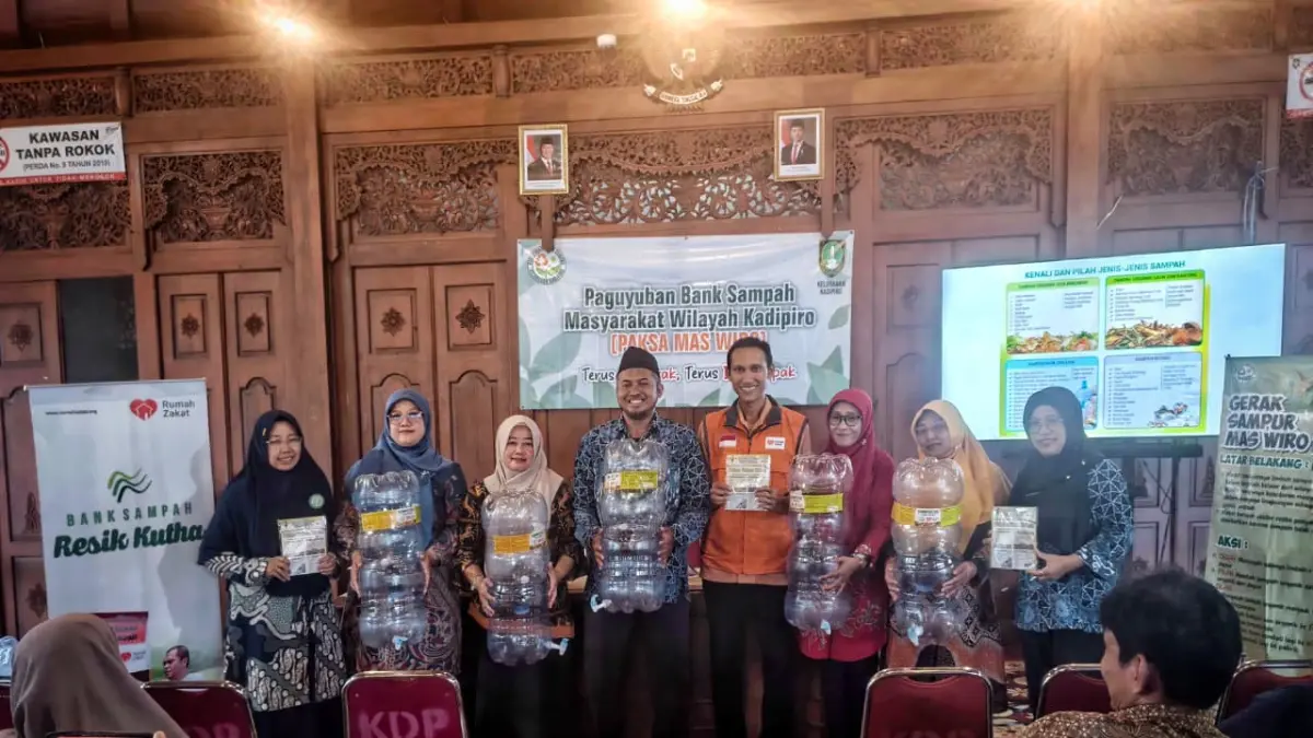 Rumah Zakat Dukung Penguatan Bank Sampah Kadipiro. (Istimewa)