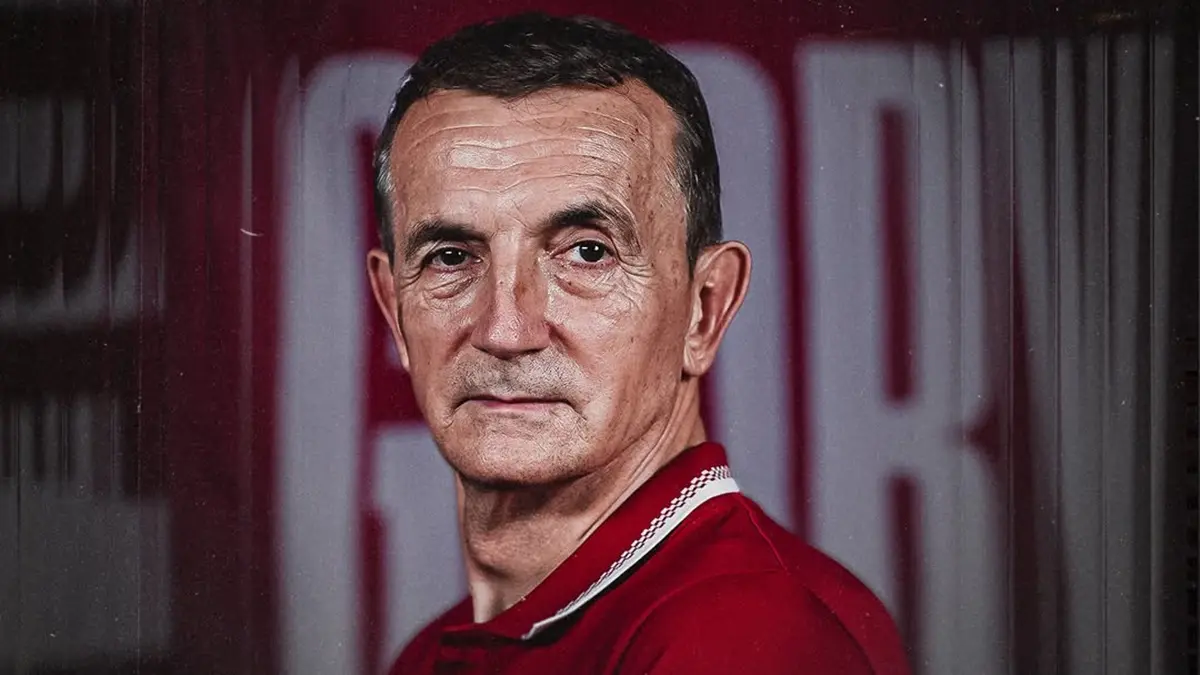 Kontrak Milomir Seslija resmi berkahir dengan Persis Solo (Dok persisofficial)