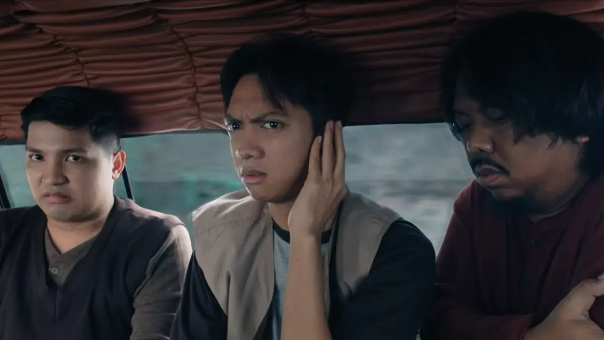 Penampilan Jirayut pada film Cek Khodam (Dok. YouTube @cinema21)