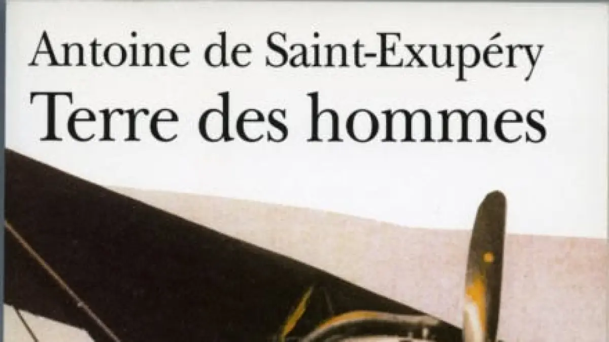 Cover buku Terre des Hommes Karya Antoine de Saint-Exupéry. Source: Pinterest 