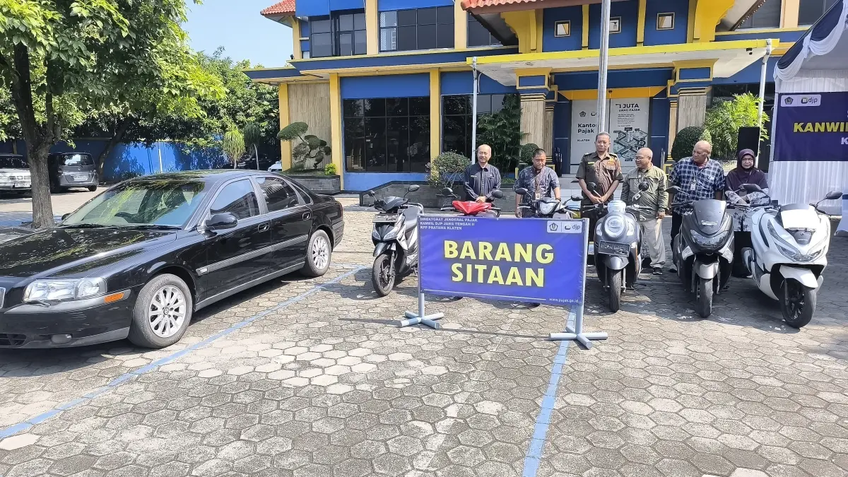 Kanwil DJP Jawa Tengah II menggelar sita serentak terhadap 28 aset milik penunggak pajak senilai Rp2,05 miliar. (Dokumentasi Kanwil DJP Jateng II)
