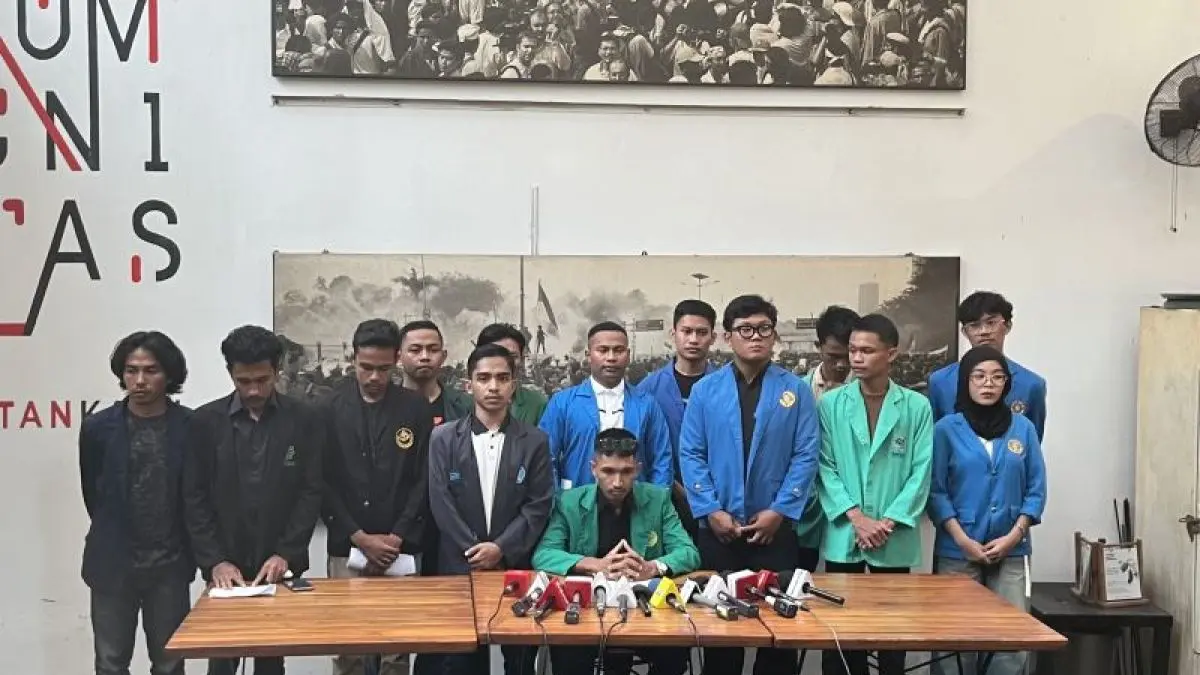Konferensi pers pernyataan sikap BEM Bersatu di Jakarta, Selasa (16/6/2026). ANTARA/Fath Putra Mulya