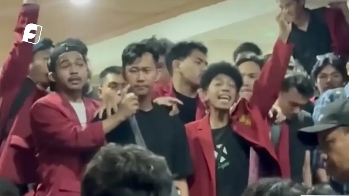 Masuk Kampus Tanpa Izin Usai Demo, Intel Polda DIY Diamankan Massa Aliansi UMY Bergerak.