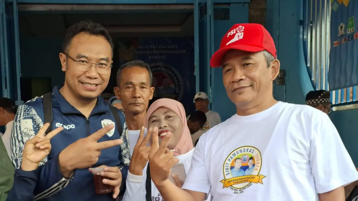 Ketua DPD PSI Sragen Tatag Prabawanto membantah tudingan terlibat dalam pengaturan pemenang lelang proyek DPU Sragen. (Ahmad Khairudin/solobalapan.com)