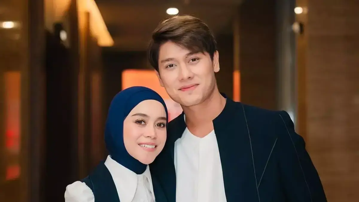 Rizky Billar dan Lesti.
