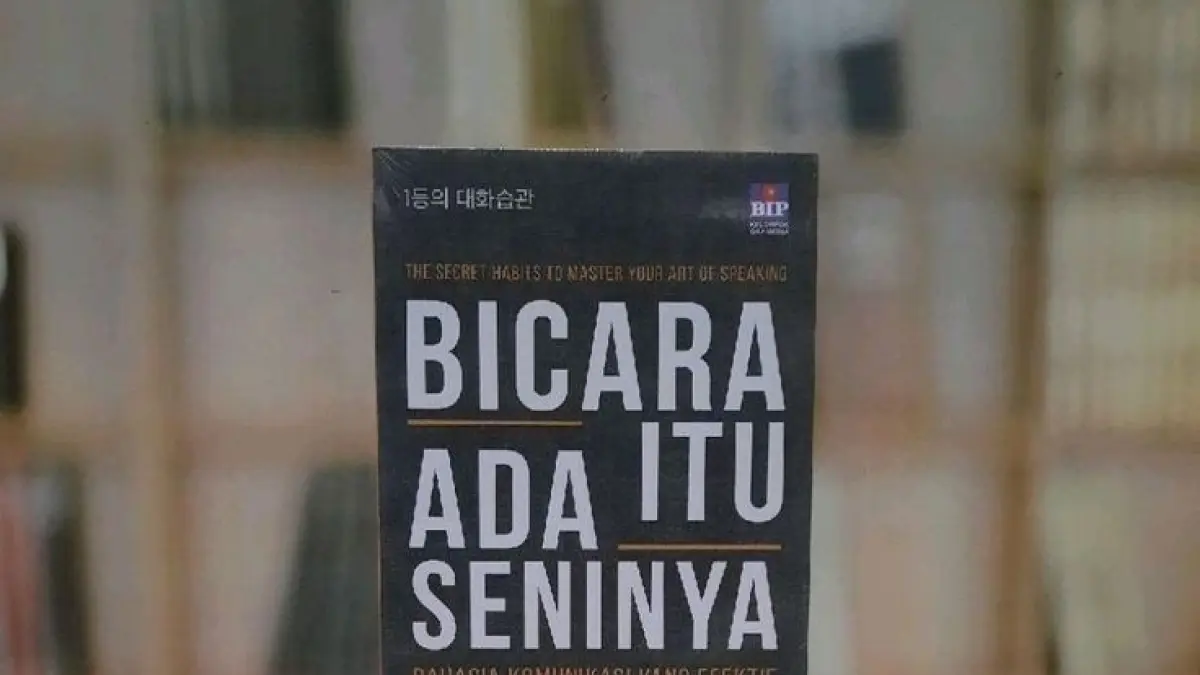 Cover Buku Bicara Itu Ada Seni nya (pinterest)