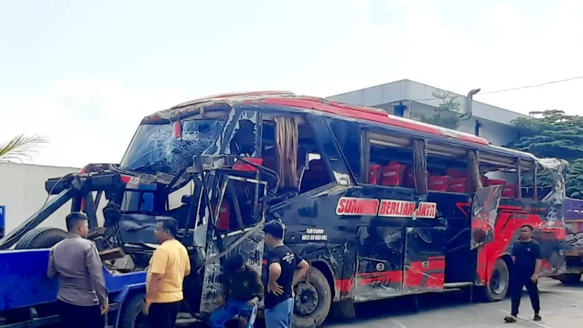Polisi selidiki kecelakaan bus pariwisata di Ngargoyoso, Karanganyar, fokus periksa sopir dan gandeng Dishub untuk uji kelayakan armada bus. (Rudi Hartono/solobalapan.com)