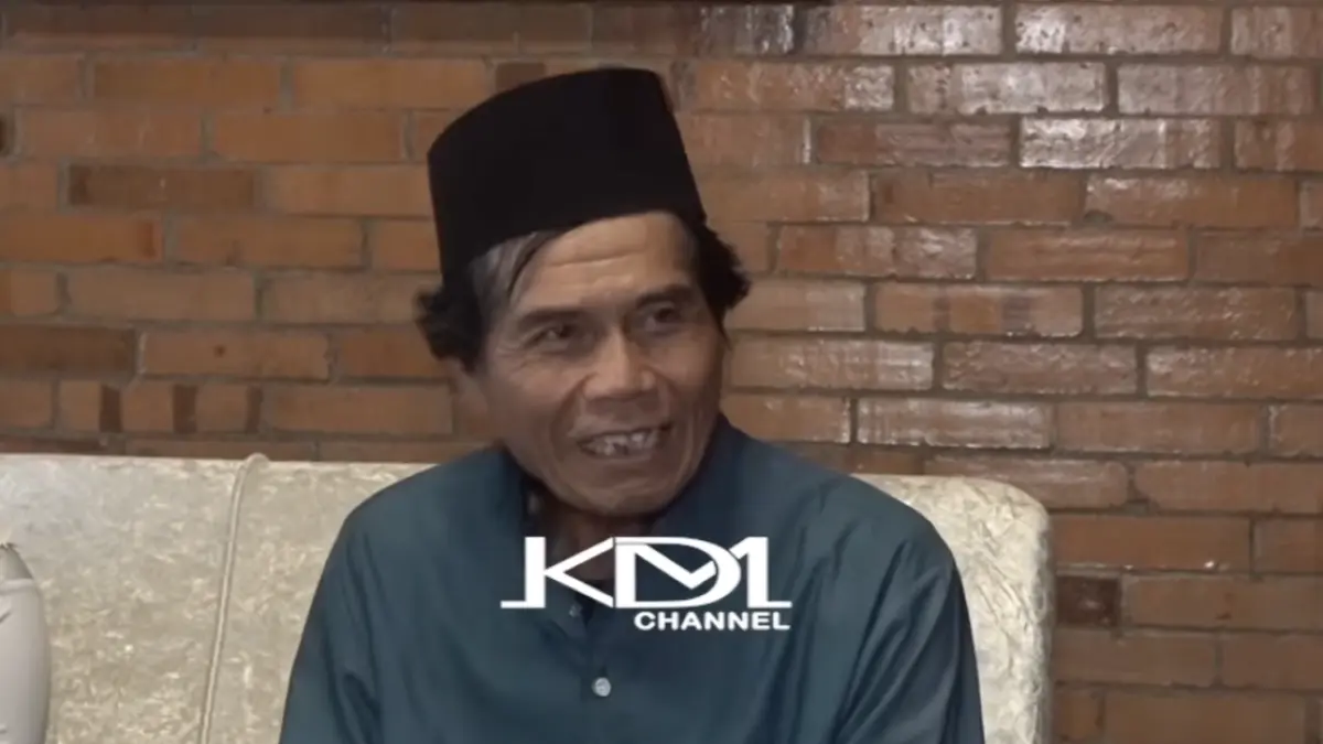 Tata, ayah Taufik Hidayat, tersangka kasus penyekapan wanita di Bandung. (Tangkapan Layar YouTube Kang Dedi Mulyadi)