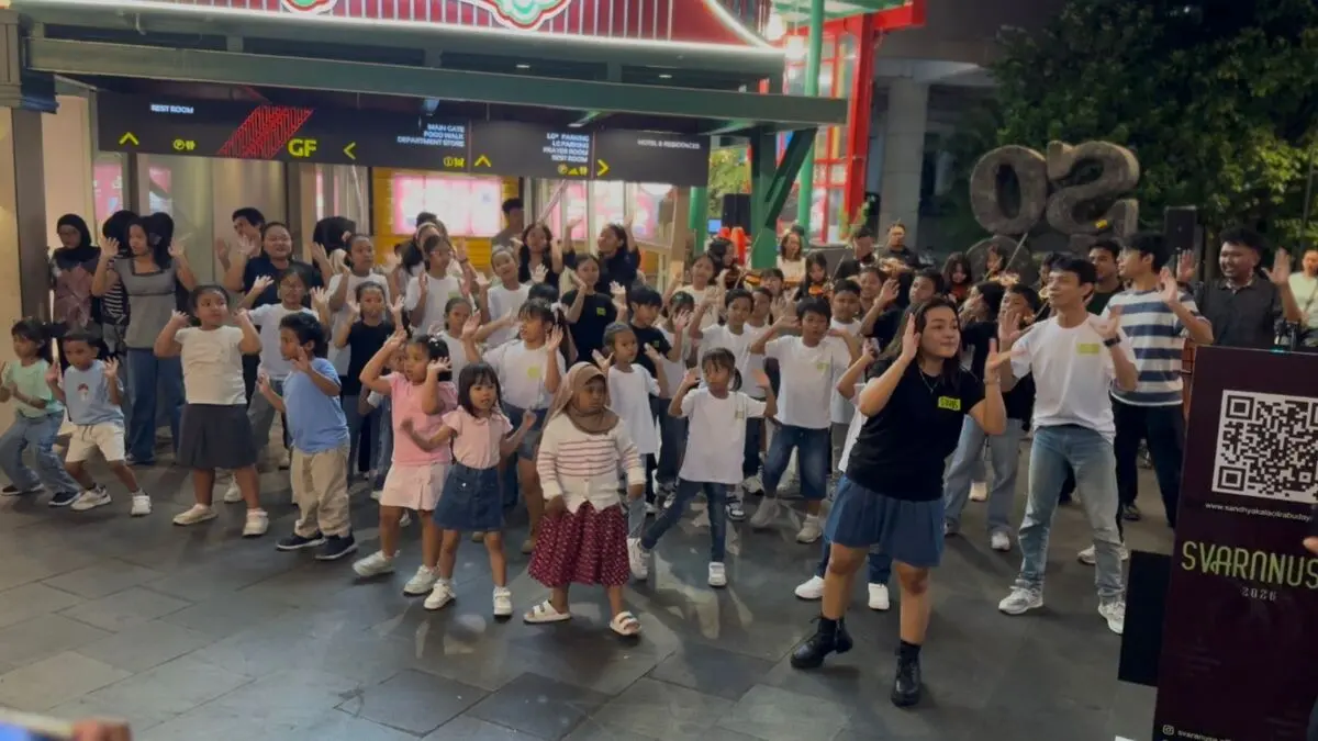 Aksi pre event Svaranusa di Mall Solo Paragon, kemarin.