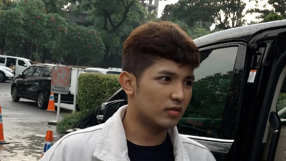 Jirayut dipercaya menjadi pemeran utama dalam film horor-komedi Cek Khodam. (Dok. jirayutdaa4official)