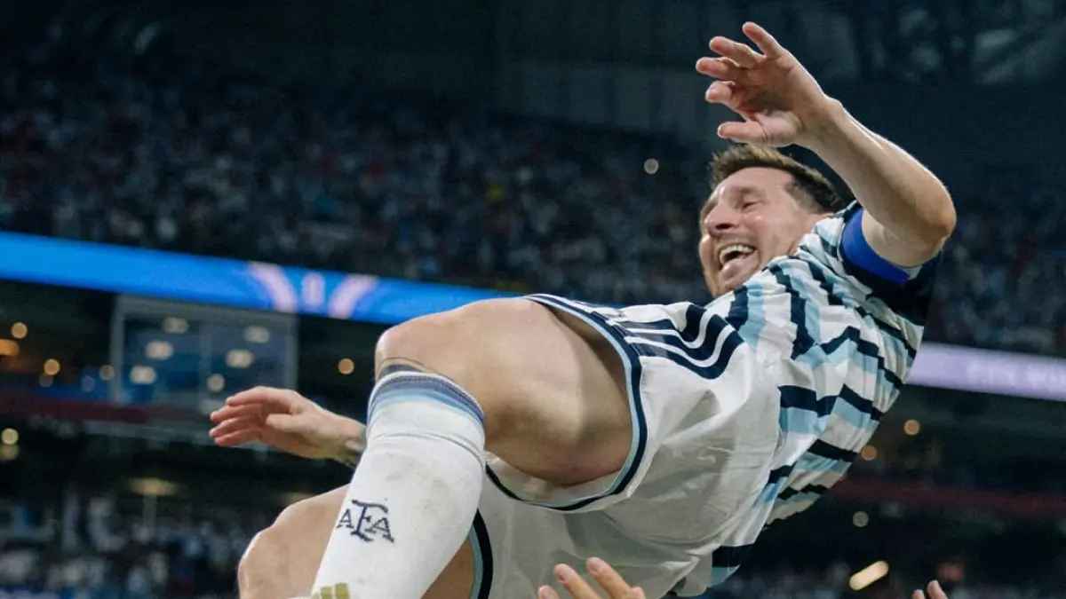 Kemenangan La Albiceleste diwarnai kontroversi setelah gol Mustofa Ziko dianulir VAR. (Dok. FIFA World Cup)
