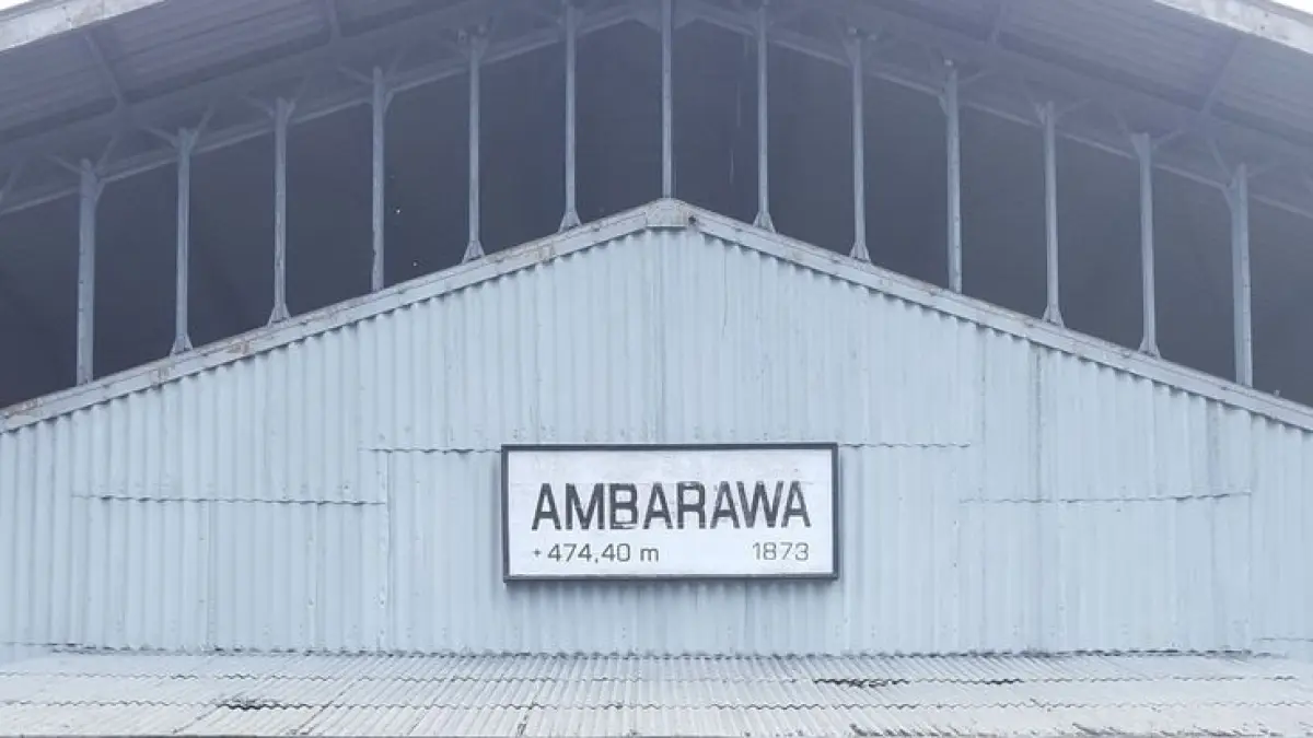 Stasiun Ambarawa menjadi ruang pelestarian sejarah kereta api Indonesia. (Pinterest)