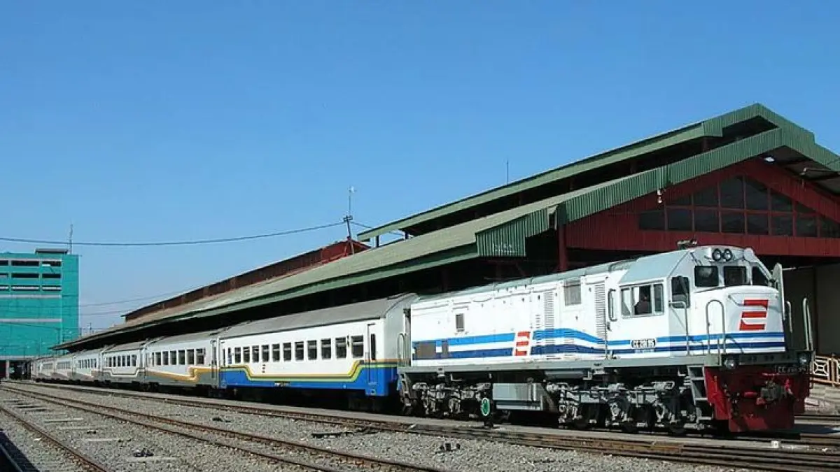 Dunia perkeretaapian memiliki berbagai istilah yang digunakan dalam operasional sehari-hari.(Pinterest)