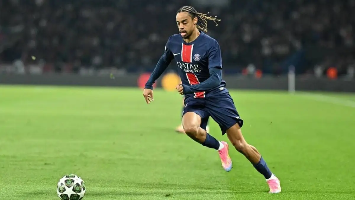 Liverpool mulai mencari calon pengganti Mohamed Salah. Bradley Barcola masuk dalam pembahasan. (Dok. Ligue 1)