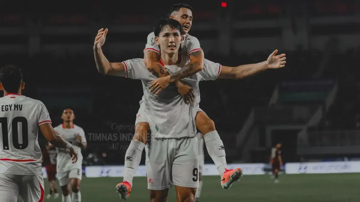 Mitchel Baker merayakan gol bersama Eliano Riders kalah menghajar Kamboja 5-1. (Garuda ID)