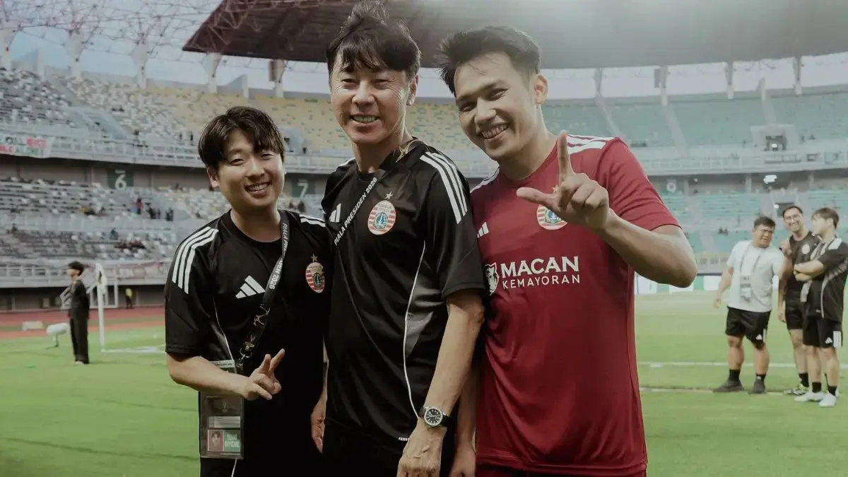 Shin Tae-yong mempersiapkan Persija Jakarta menghadapi Persib Bandung pada semifinal Piala Presiden 2026. (Persija)