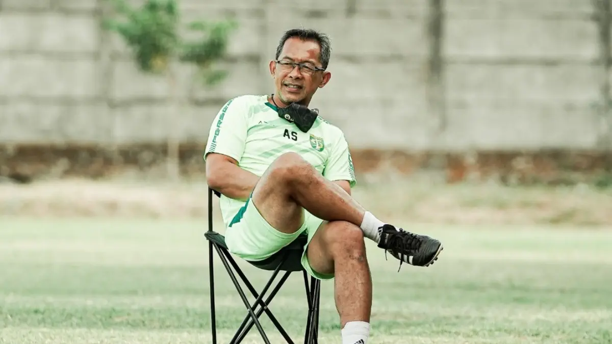 Aji Santoso ditunjuk sebagai pelatih kepala Red FC, klub hasil transformasi Dejan FC. (Dok. Persebaya)