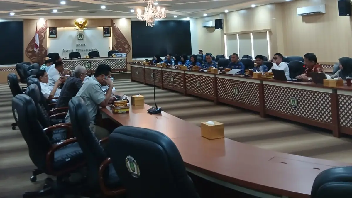 Komisi II DPRD Solo menggelar raker terkait dugaan pelanggaran regulasi hibah Museum Tahir. Pimpinan dewan pertanyakan operasional, kejelasan tiket Rp 50 ribu dan bagi hasil. (ISTIMEWA)