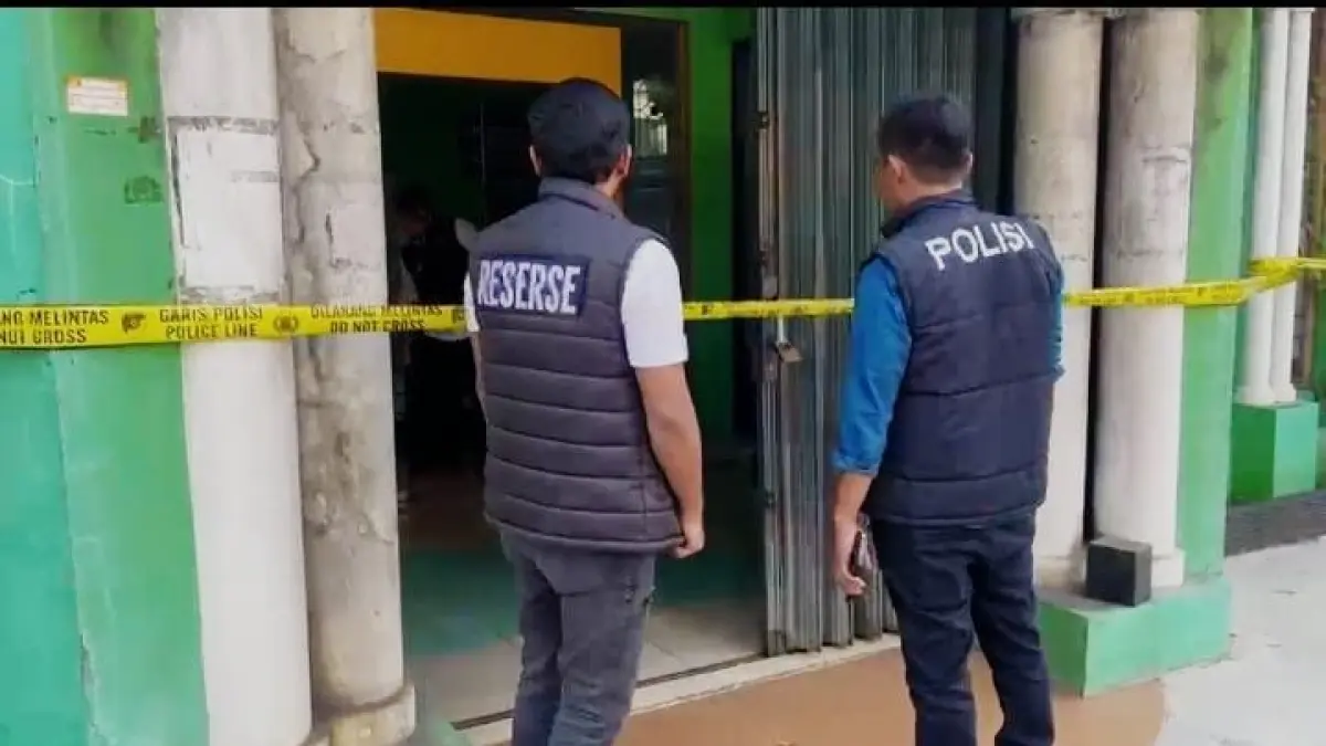 Polres Karanganyar menggeledah kantor BMT Alfa Dinar di Karangpandan dan menyita dokumen serta perangkat elektronik. (Dok Polres Karanganyar)