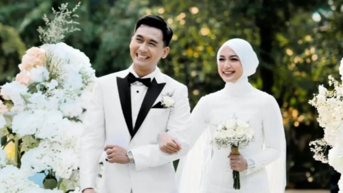 Pernikahan Dea Annisa dan Mazaki Ahmad.