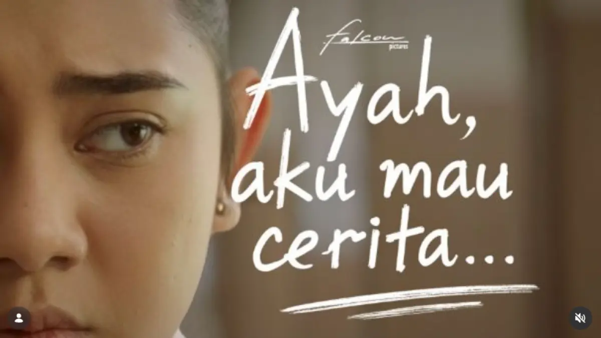Poster film Ayah, Aku Mau Cerita yang dijadwalkan tayang di bioskop Indonesia pada 20 Agustus 2026. (Instagram/@falconpictures_)
