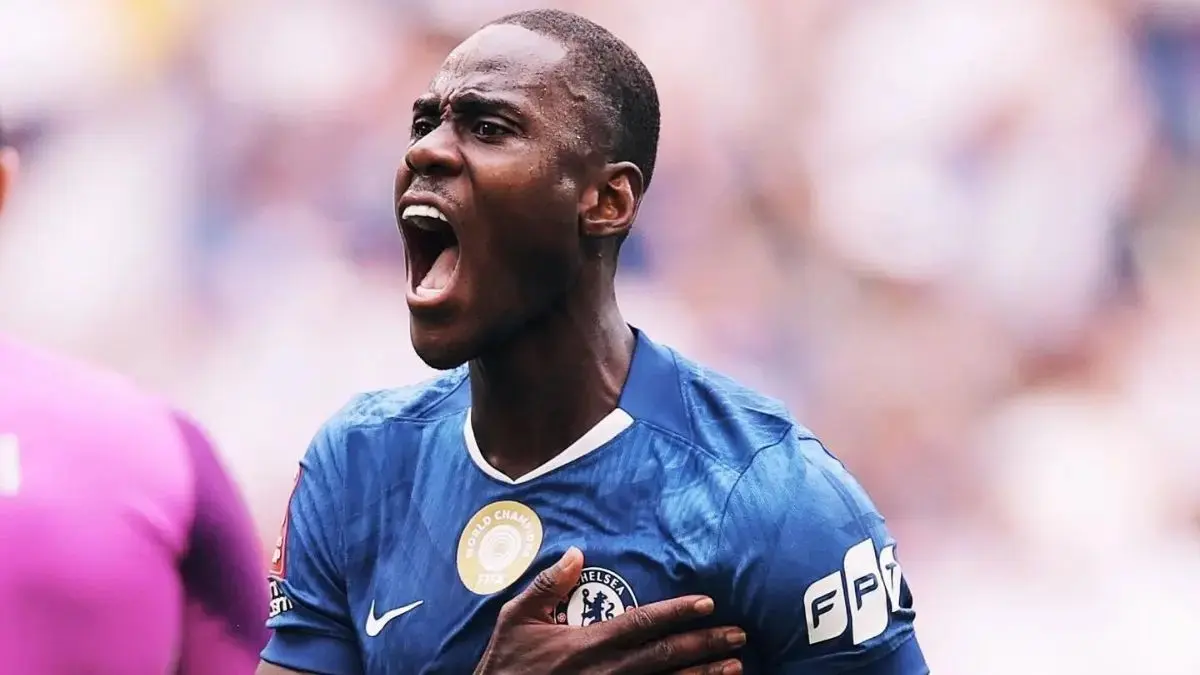 Trevoh Chalobah resmi meninggalkan Chelsea setelah hampir 20 tahun. Bek Inggris itu melanjutkan karier bersama Como di Serie A. (Dok. Chelsea)