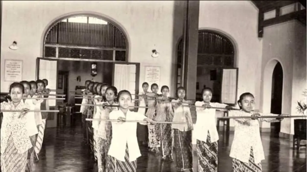 Perempuan turut mengambil bagian dalam perjuangan mempertahankan kemerdekaan Indonesia. (Pinterest)