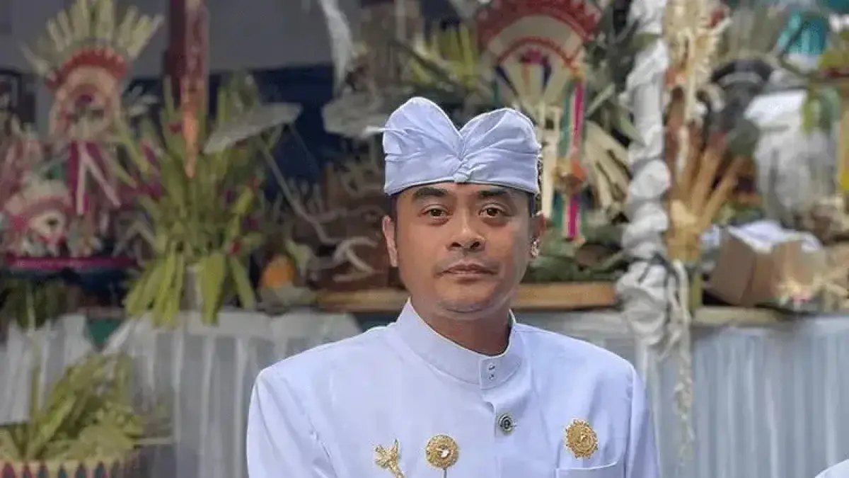 Arya Wedakarna.