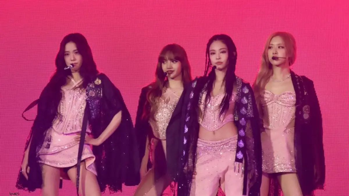 Pernah lihat idol K-pop pakai hanbok atau memasukkan musik tradisional Korea ke dalam lagu mereka? Ternyata, ada alasan di balik tren tersebut. (Pinterest)
