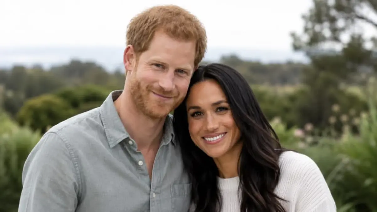 Setelah enam tahun tinggal di Amerika Serikat, Pangeran Harry dan Meghan Markle dikabarkan akan kembali ke Inggris bersama Archie dan Lilibet. Namun, mereka tidak akan kembali sebagai working royals