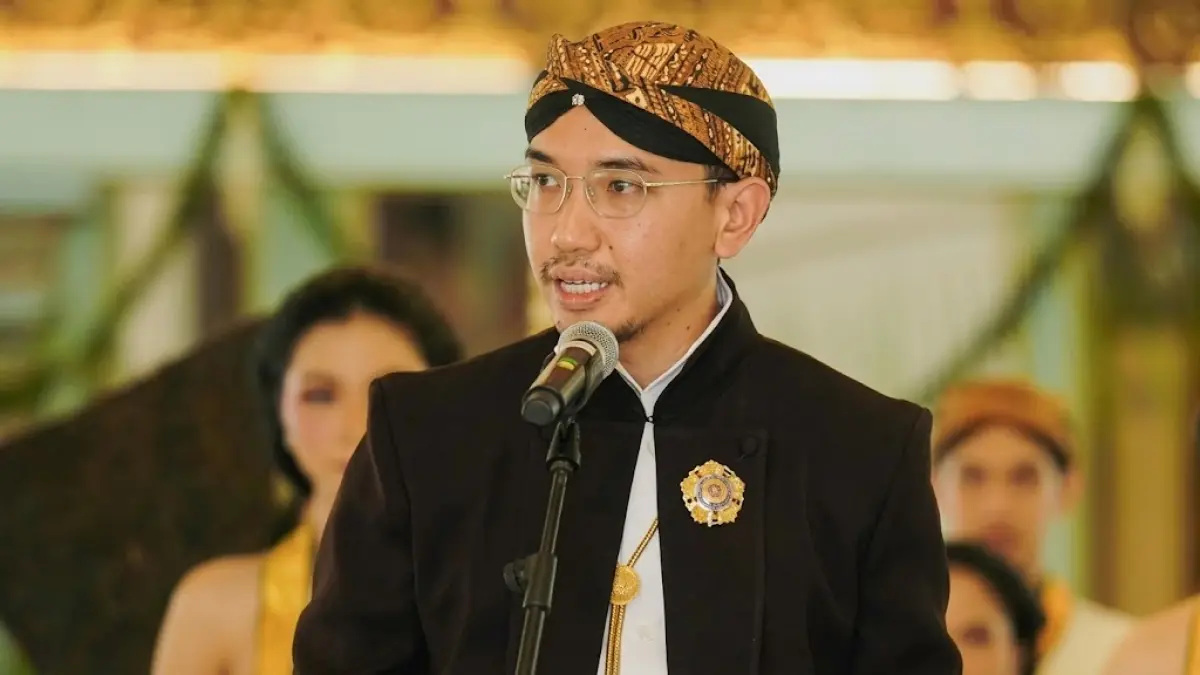 Gusti Bhre akan kuliah S2 Kebijakan Publik di LSE, London, selama sembilan bulan. (Foto: Instagram)