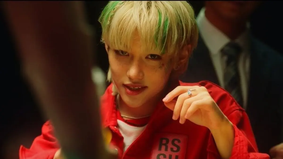 Felix Stray Kids merilis “Slow It Down” pada 1 September 2026 sebagai bagian dari proyek SKZ-PLAYER. Lagu ini membawa pesan tentang memperlambat langkah dan menghargai waktu bersama orang-orang terdekat.  (Pinterest)