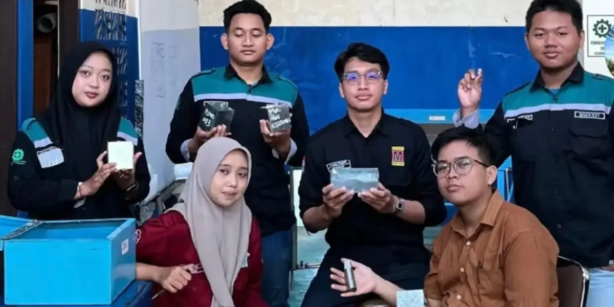 Hasil Nyata Tugas Jurusan Teknik Mesin.Foto :(@pagita)