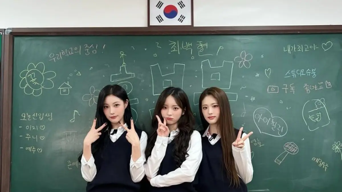 ICHILLIN’ J resmi debut sebagai unit pertama ICHILLIN lewat “Look At Me!”. (Pinterest)